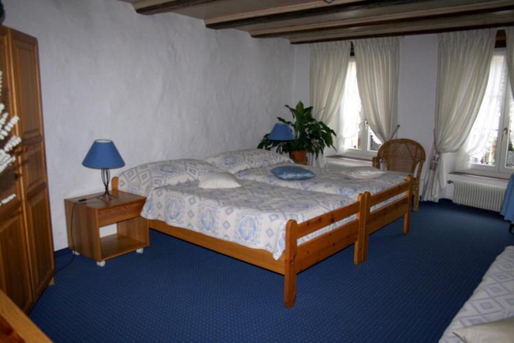 Hotel Zum Alten Schweizer Twann Δωμάτιο φωτογραφία